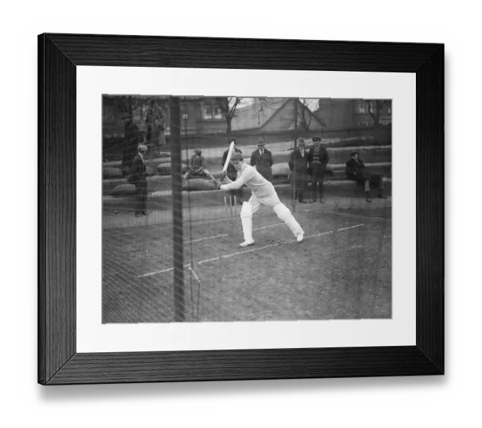 Framed Print : Cutmore begins to cut. Cutmore, the Essex first wicket batsman, making a late out at Leyton Framed Print : Cutmore begins to cut. Cutmore, the Essex first wicket batsman, making a late out at Leyton