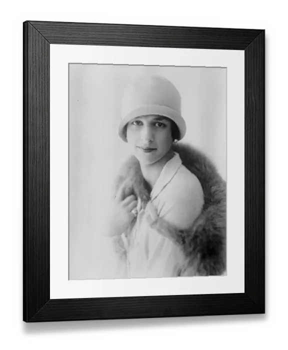 Framed Print : Mdlle Diddie Vlasto. The well known French lawn tennis player, who reached Framed Print : Mdlle Diddie Vlasto. The well known French lawn tennis player, who reached