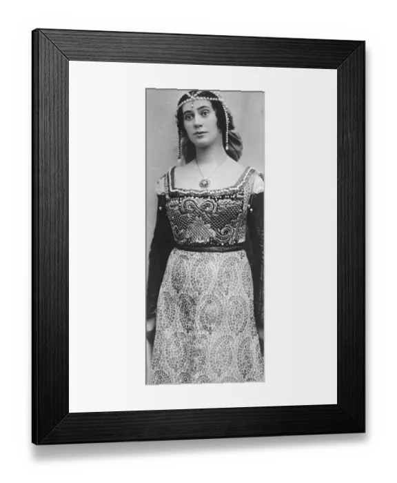 Framed Print : Elsa Heims. 30 September 1925 Framed Print : Elsa Heims. 30 September 1925