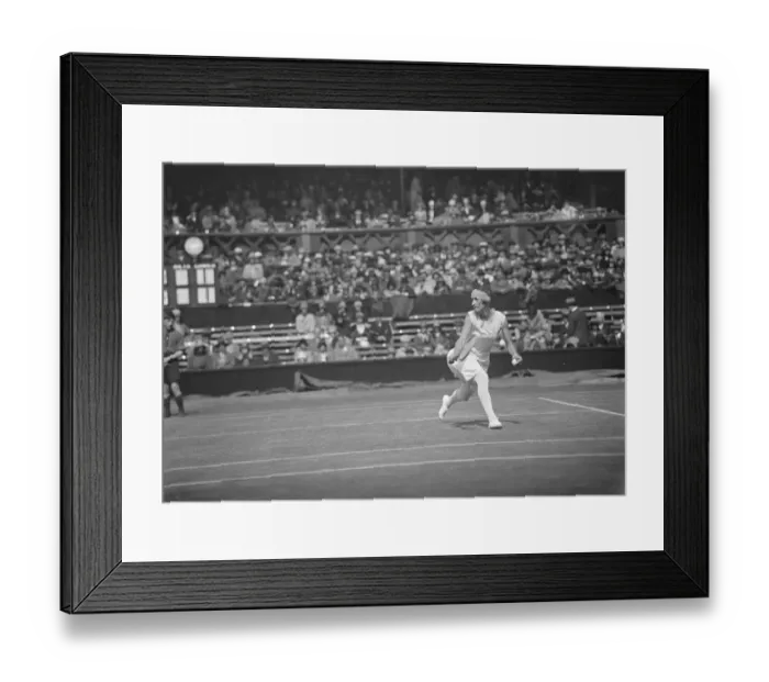 Framed Print : Lawn tennis at Wimbledon. Miss E L Colyer in play. 24 June 1927 Framed Print : Lawn tennis at Wimbledon. Miss E L Colyer in play. 24 June 1927