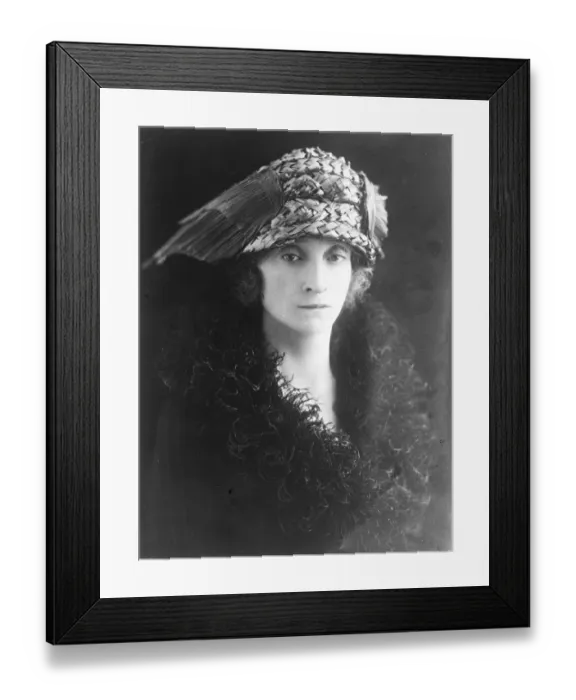 Framed Print : The Countess of Plymouth. 6 September 1924