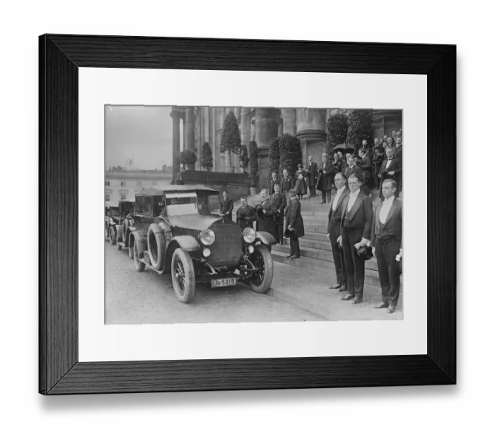 Framed Print : Solemn Reichstag ceremony in honour of Germanys murdered foreign minister Walther Framed Print : Solemn Reichstag ceremony in honour of Germanys murdered foreign minister Walther