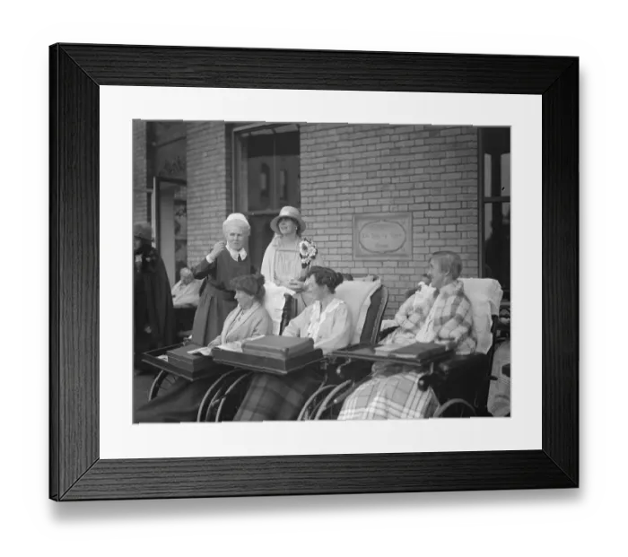 Framed Print : Queen of Romania visits the Royal hospital and home for incurables at Putney Framed Print : Queen of Romania visits the Royal hospital and home for incurables at Putney