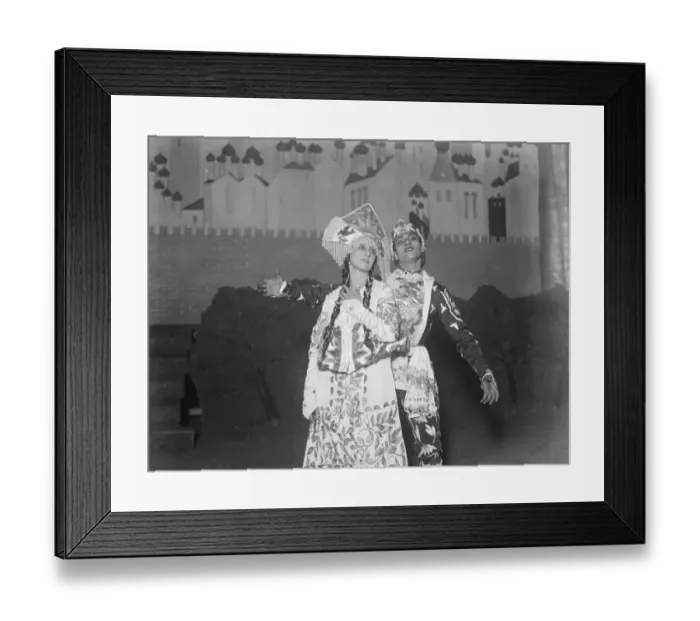 Framed Print : Lopokovas return to the stage. Lubov Tchernicheva and Serge Lifar. 25 November 1926 Framed Print : Lopokovas return to the stage. Lubov Tchernicheva and Serge Lifar. 25 November 1926