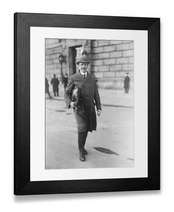 Framed Print : A German presidential candidate. Dr Simons, the Provisional President of Germany Framed Print : A German presidential candidate. Dr Simons, the Provisional President of Germany