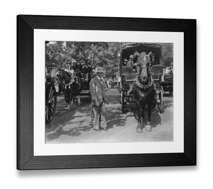 Framed Print : Annual Van Horse Parade at Regents Park Sir Walter Gilbey one of the judges
