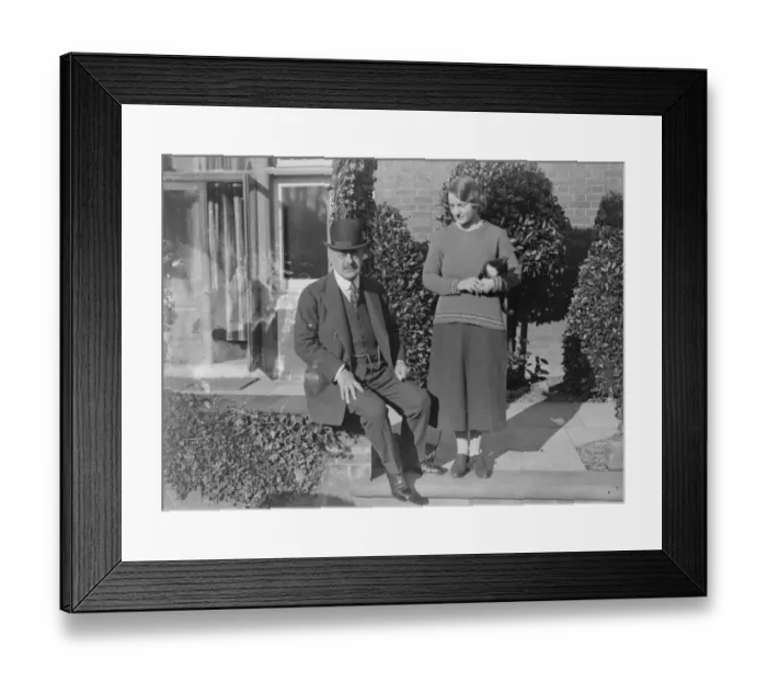Framed Print : General Election, October 1924 Sir Alfred Mond with his daughter Miss Norah Mond 24 Framed Print : General Election, October 1924 Sir Alfred Mond with his daughter Miss Norah Mond 24