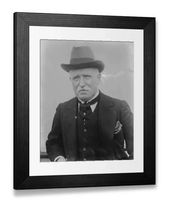 Framed Print : The Earl of Ypres Field Marshal the Earl of Ypres whose serious condition has caused Framed Print : The Earl of Ypres Field Marshal the Earl of Ypres whose serious condition has caused