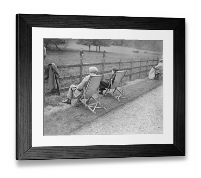 Framed Print : Lady Beatty at Reigate Priory. Entertaining soldiers still disabled. Miss Field Framed Print : Lady Beatty at Reigate Priory. Entertaining soldiers still disabled. Miss Field