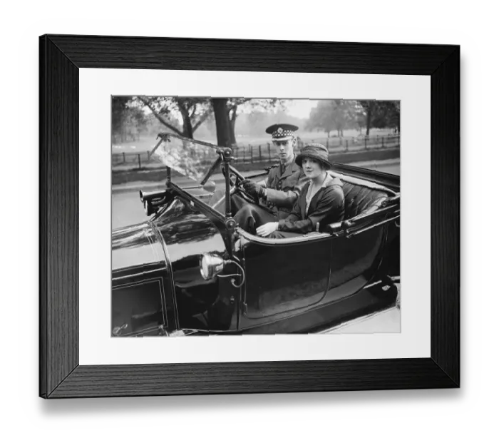 Framed Print : Miss Mabel Russell, the Heroine of London Pride, and her fiance, Lieutenant Framed Print : Miss Mabel Russell, the Heroine of London Pride, and her fiance, Lieutenant