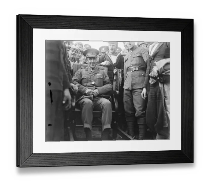 Framed Print : Kings Prize Winner Lt Colonel Marchmont, 1st London Regiment won the Kings prize Framed Print : Kings Prize Winner Lt Colonel Marchmont, 1st London Regiment won the Kings prize