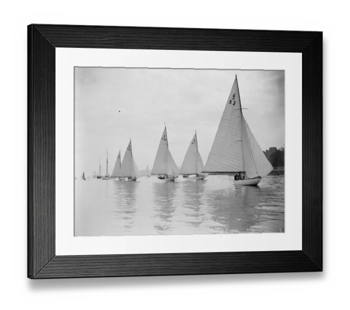 Framed Print : Cowes Regatta The start of the race for 6 metre class yachts for Sir John Wards Cup Framed Print : Cowes Regatta The start of the race for 6 metre class yachts for Sir John Wards Cup