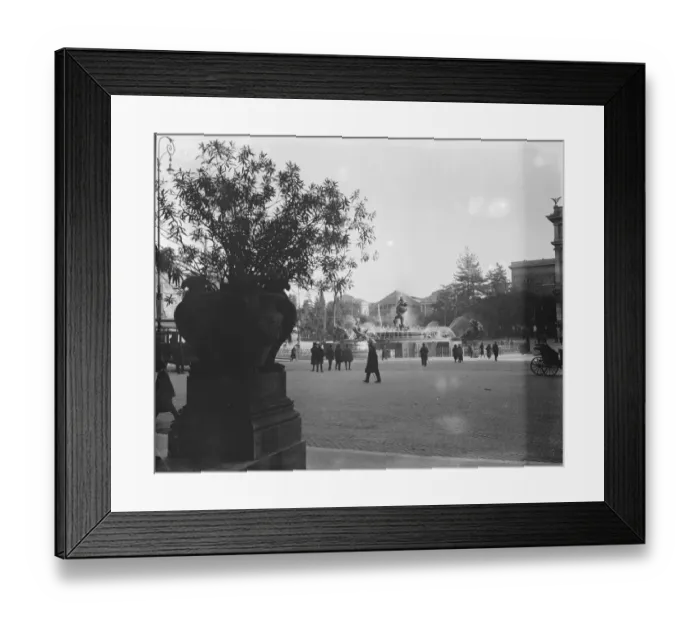 Framed Print : Rome - The Piazza showing the beautiful fountain The Fountain of the Naiads Framed Print : Rome - The Piazza showing the beautiful fountain The Fountain of the Naiads