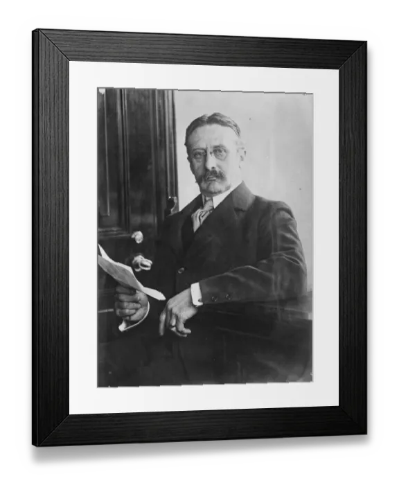 Framed Print : Mr Gordon Selfridge July 1926 Framed Print : Mr Gordon Selfridge July 1926
