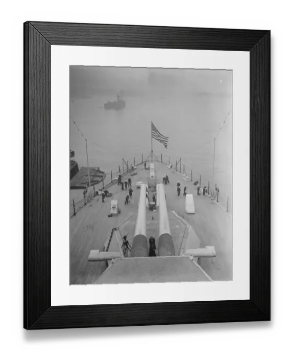 Framed Print : The Colerado, Americas all electric warship arrives at Portsmouth. 7 January 1924 Framed Print : The Colerado, Americas all electric warship arrives at Portsmouth. 7 January 1924