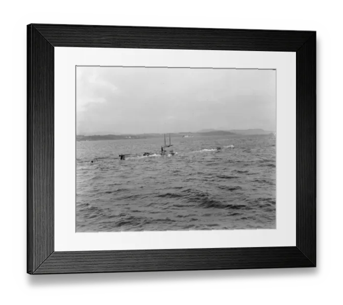 Framed Print : K22, a steam - propelled First World War K class submarine of the Royal Navy Framed Print : K22, a steam - propelled First World War K class submarine of the Royal Navy