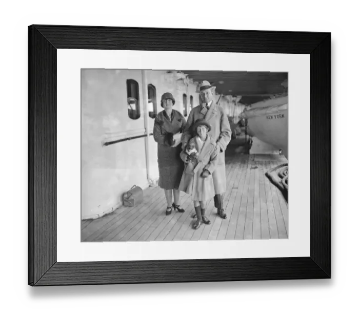 Framed Print : Aboard the SS Leviathan at Southampton Mr and Mrs Flo Ziegfeld ( Miss Billie Burke Framed Print : Aboard the SS Leviathan at Southampton Mr and Mrs Flo Ziegfeld ( Miss Billie Burke