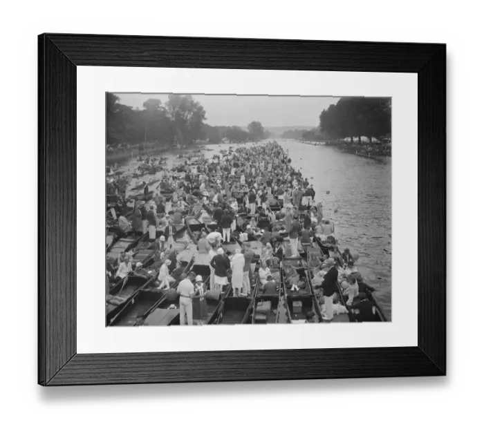 Framed Print : Henley Regatta A general view. 1 July 1925