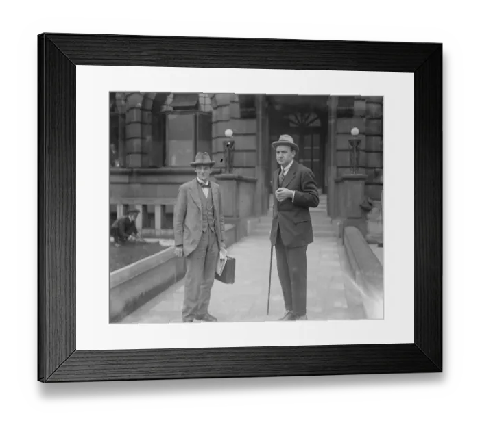 Framed Print : Threatened coal strike. Unity House Meeting Mr Bert Williams ( right ) 1920 Framed Print : Threatened coal strike. Unity House Meeting Mr Bert Williams ( right ) 1920
