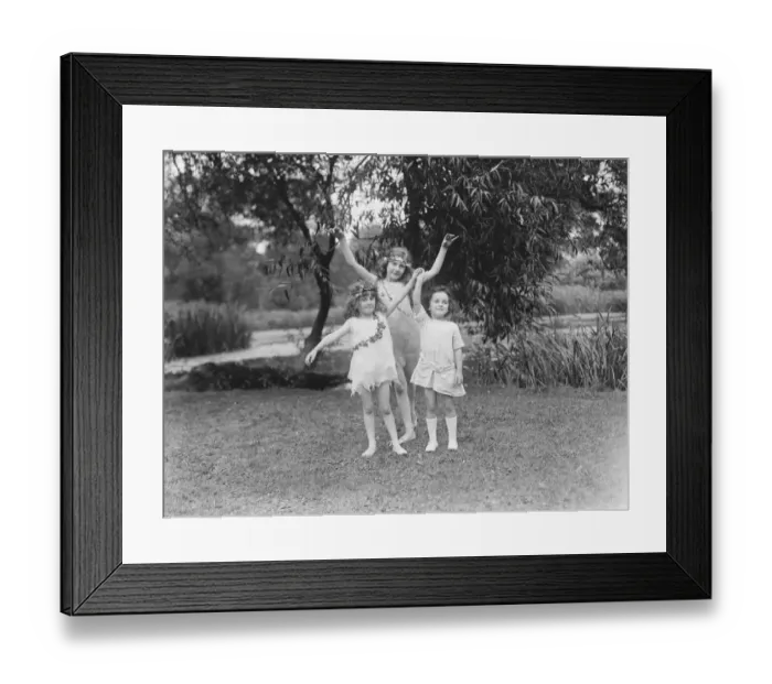 Framed Print : Miss Italia Contis pupils dancing for the officers garden fete 23 July 1920