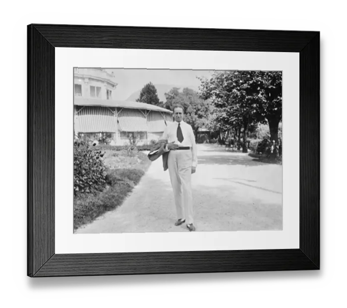 Framed Print : Composer who does not like the heat. Oscar Strauss, the composer, photographed Framed Print : Composer who does not like the heat. Oscar Strauss, the composer, photographed