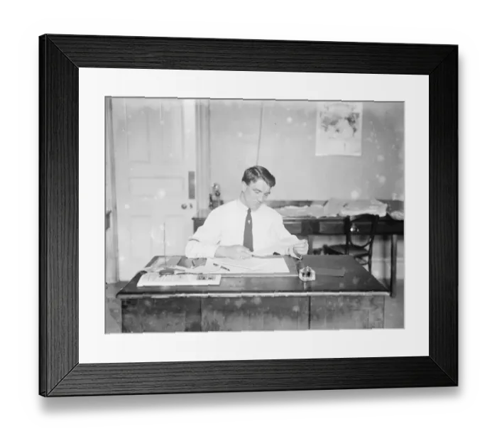 Framed Print : Freddie Welsh. Freddie Welsh ( 5 March 1886 ? 29 July 1927 ) was a Welsh lightweight Framed Print : Freddie Welsh. Freddie Welsh ( 5 March 1886 ? 29 July 1927 ) was a Welsh lightweight