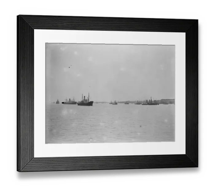 Framed Print : At Gravesend. ( taken for the White Star Line ) 24 July 1923 Framed Print : At Gravesend. ( taken for the White Star Line ) 24 July 1923