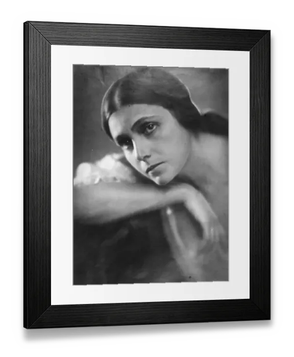 Framed Print : Irene Varsanyi - Hungarian Actress. 30 September 1925 Framed Print : Irene Varsanyi - Hungarian Actress. 30 September 1925