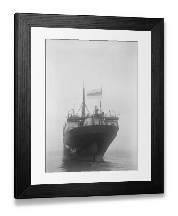 Framed Print : Ss Rugia registered in Hamburg