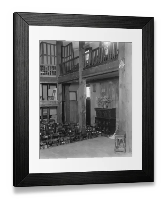 Framed Print : Englands most remarkable Theatre. Shakespeare upon an Apron Stage at Norwich Framed Print : Englands most remarkable Theatre. Shakespeare upon an Apron Stage at Norwich