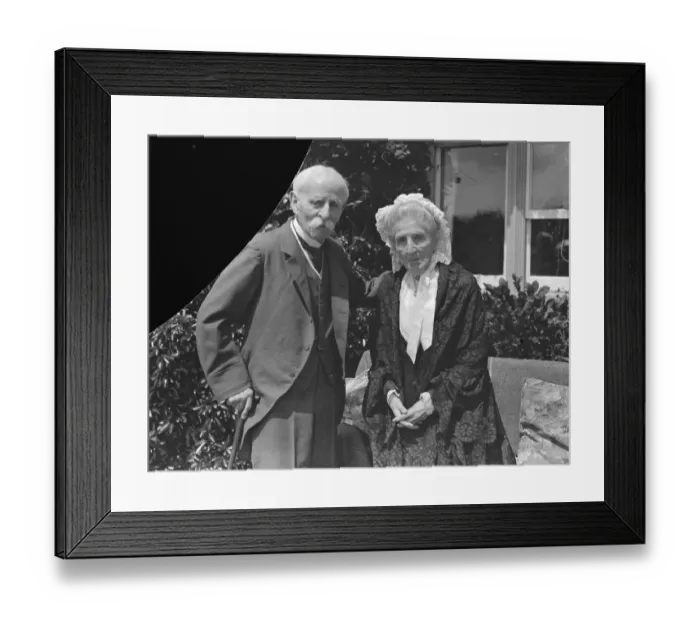 Framed Print : General Sir George Higginson at his Marlow on Thames home. photographed on his 98 th birthday Framed Print : General Sir George Higginson at his Marlow on Thames home. photographed on his 98 th birthday