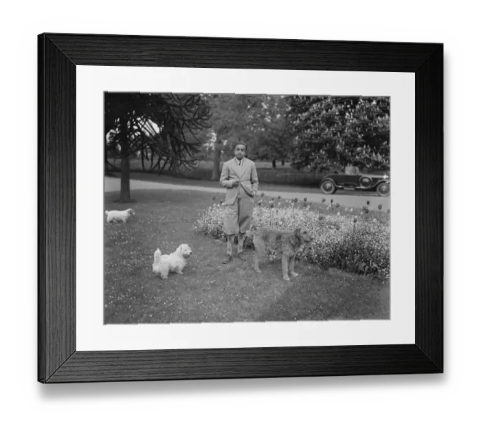 Framed Print : The Maharajah of Rajpipla at his English country home, the Manor Cottage, old Windsor Framed Print : The Maharajah of Rajpipla at his English country home, the Manor Cottage, old Windsor