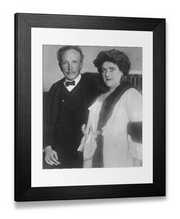 Framed Print : Mme Frieda Hempel the famous star of the Metropolitan Opera House, New York who Framed Print : Mme Frieda Hempel the famous star of the Metropolitan Opera House, New York who