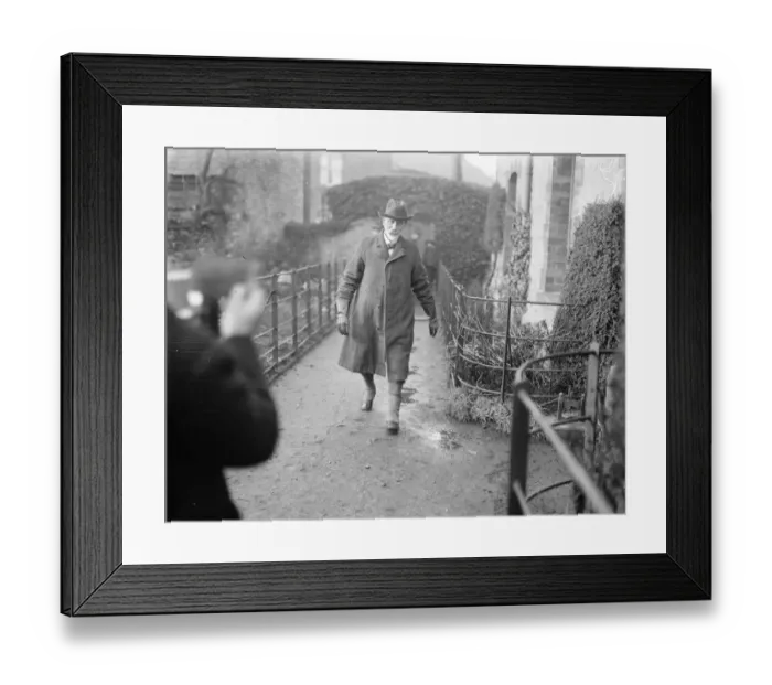 Framed Print : The hay poison case. Mr Mortimer Bayliss, Chairman of the Bench. 11 January 1922 Framed Print : The hay poison case. Mr Mortimer Bayliss, Chairman of the Bench. 11 January 1922