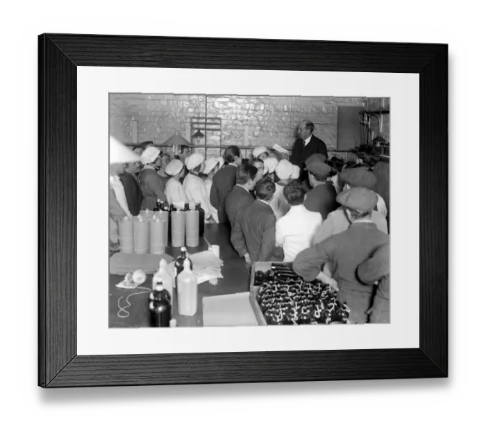 Framed Print : Dr Jowett, the works manager urging the need for Co-Operation between workers Framed Print : Dr Jowett, the works manager urging the need for Co-Operation between workers