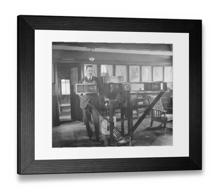 Framed Print : Photo Sculpture, Remarkable form of new art Photo sculpture is the name which Mr Framed Print : Photo Sculpture, Remarkable form of new art Photo sculpture is the name which Mr