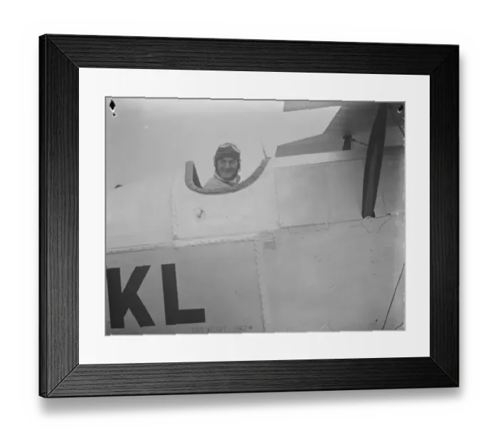 Framed Print : Squadron leader W H Longton, DFC, AFC Framed Print : Squadron leader W H Longton, DFC, AFC