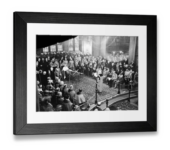 Framed Print : King and Queen of Afghanistan in the City. Reading of address of Welcome. 14 Framed Print : King and Queen of Afghanistan in the City. Reading of address of Welcome. 14