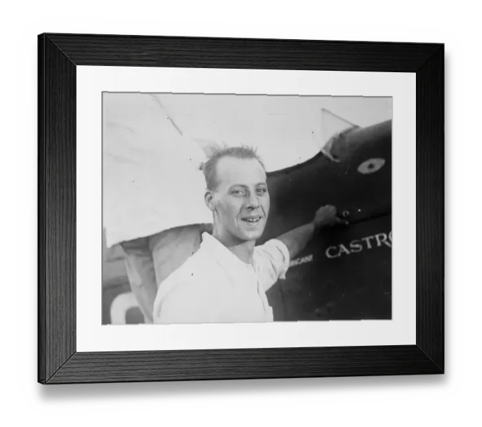 Framed Print : Sir Alan Cobhams great flight to Australia. Sergeant Ward, RAF, Cobham;s new mechanic