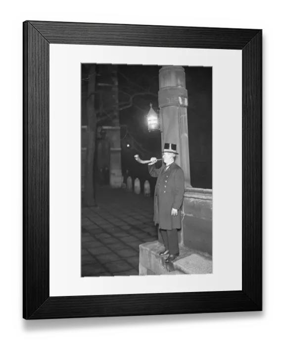 Framed Print : Sounding the rams horn in the temple The traditional blasts of the ancient ram Framed Print : Sounding the rams horn in the temple The traditional blasts of the ancient ram