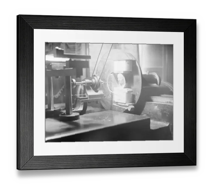 Framed Print : Photo Sculpture, Remarkable form of new art Photo sculpture is the name which Mr Framed Print : Photo Sculpture, Remarkable form of new art Photo sculpture is the name which Mr