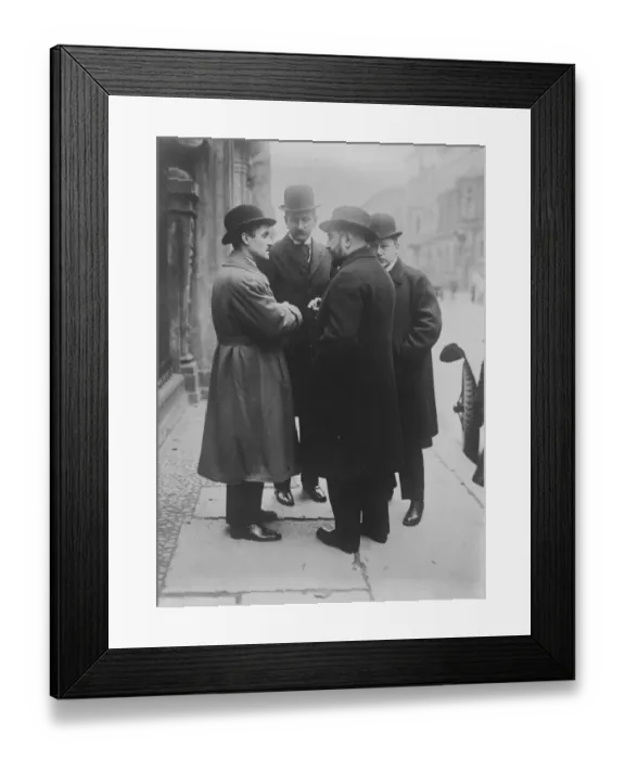 Framed Print : Hugo Stinnes discusses the restoration of devastated French areas. Hugo Stinnes Framed Print : Hugo Stinnes discusses the restoration of devastated French areas. Hugo Stinnes