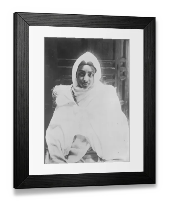 Framed Print : First photograph of the 15 year old Kaliph His Imperial Highness Muley el Hassan Framed Print : First photograph of the 15 year old Kaliph His Imperial Highness Muley el Hassan