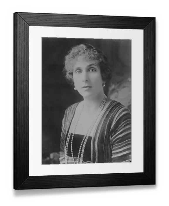 Framed Print : The Queen of Spain 4 April 1925 Framed Print : The Queen of Spain 4 April 1925