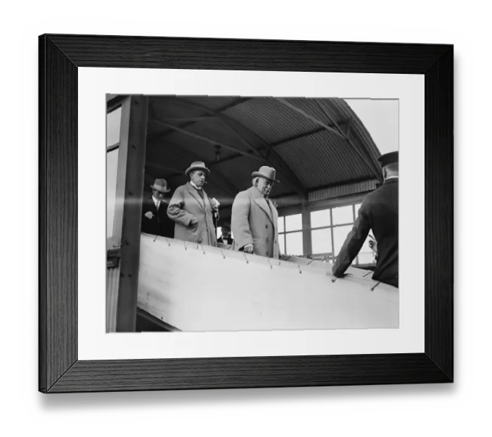 Framed Print : Mr Lloyd George leaves for America Mr Lloyd George boarding the SS Mauretania