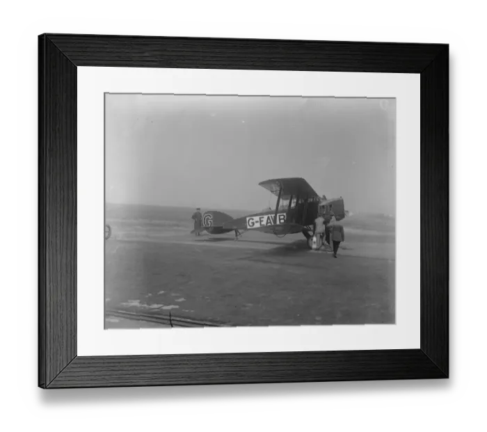 Framed Print : First Man to Own Aero Runabout Mr As Butler left Croydon this morning in his private