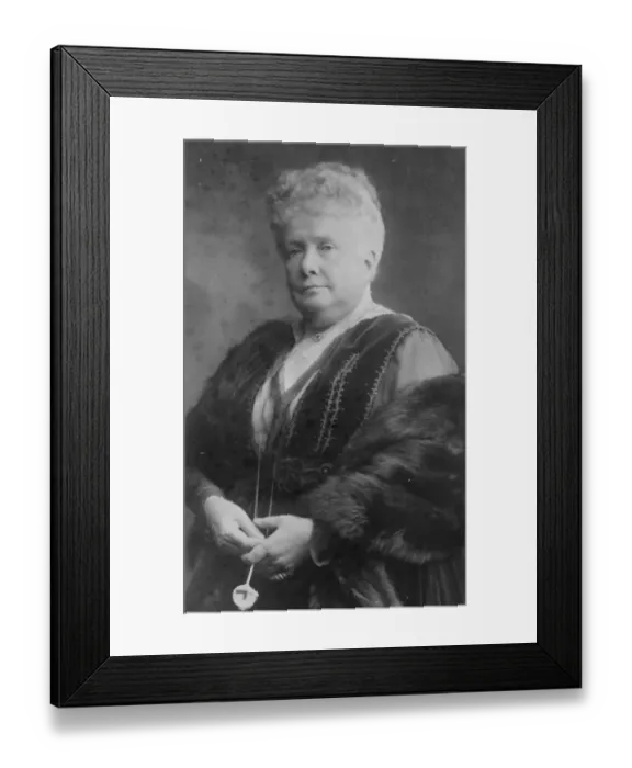 Framed Print : Flighty at Seventy The infanta Isabel of Spain, aunt of King Alfonso, who while
