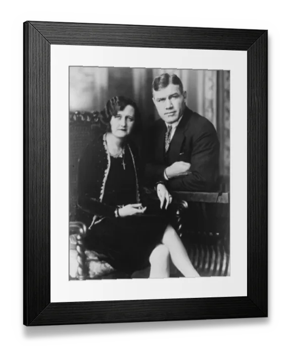 Framed Print : Tom Heeney with his bride. He is returning to America to try for the title. 26