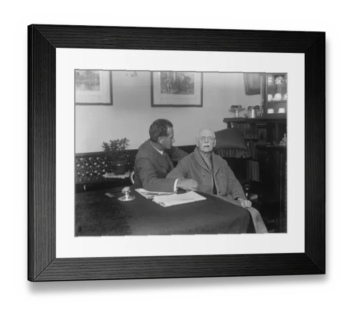 Framed Print : Sir Herbert Barker, the manipulative surgeon, ( left ) and Dr Frederick Axham