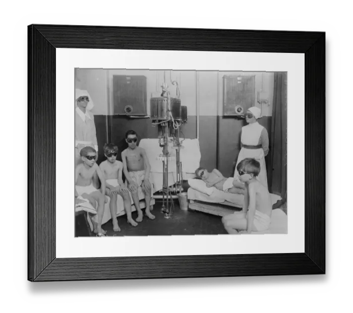 Framed Print : The department which the Kings sunlight Doctor organised at the Prince of Waless Hospital Framed Print : The department which the Kings sunlight Doctor organised at the Prince of Waless Hospital